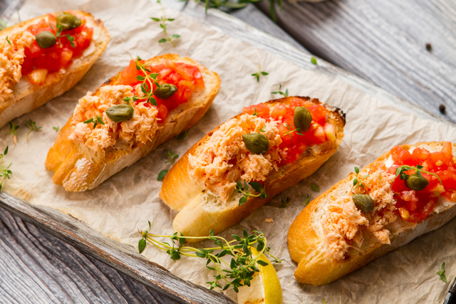 Bruschette con capperi