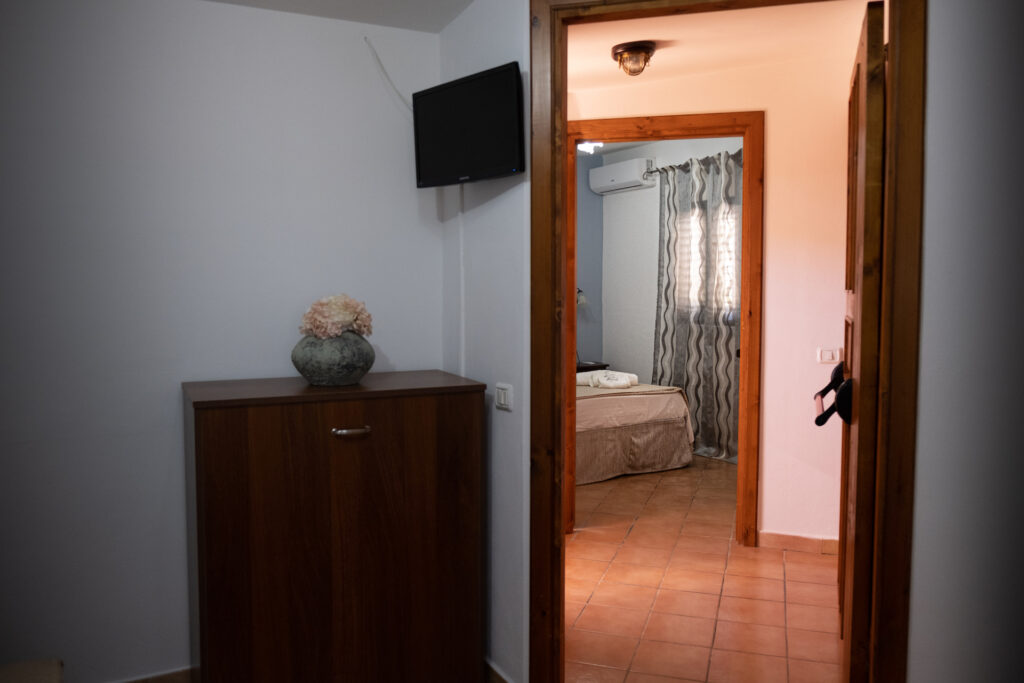 Family room 001